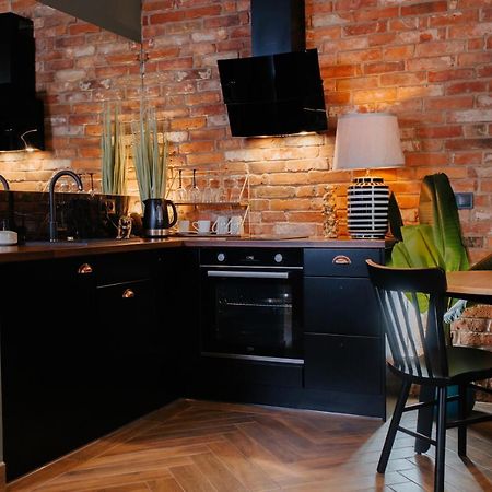 Apartamenty Zamkowe Centrum クフィジン エクステリア 写真