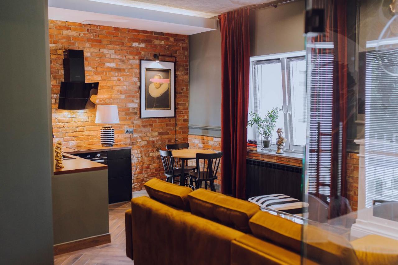 Apartamenty Zamkowe Centrum クフィジン エクステリア 写真