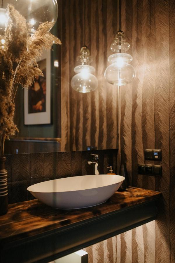 Apartamenty Zamkowe Centrum クフィジン エクステリア 写真