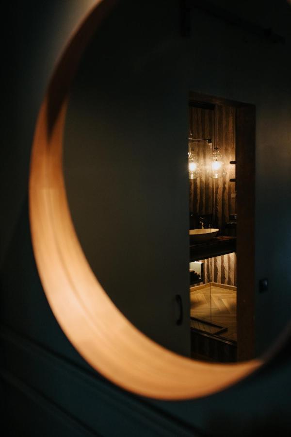 Apartamenty Zamkowe Centrum クフィジン エクステリア 写真