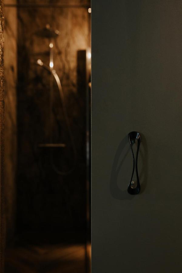 Apartamenty Zamkowe Centrum クフィジン エクステリア 写真