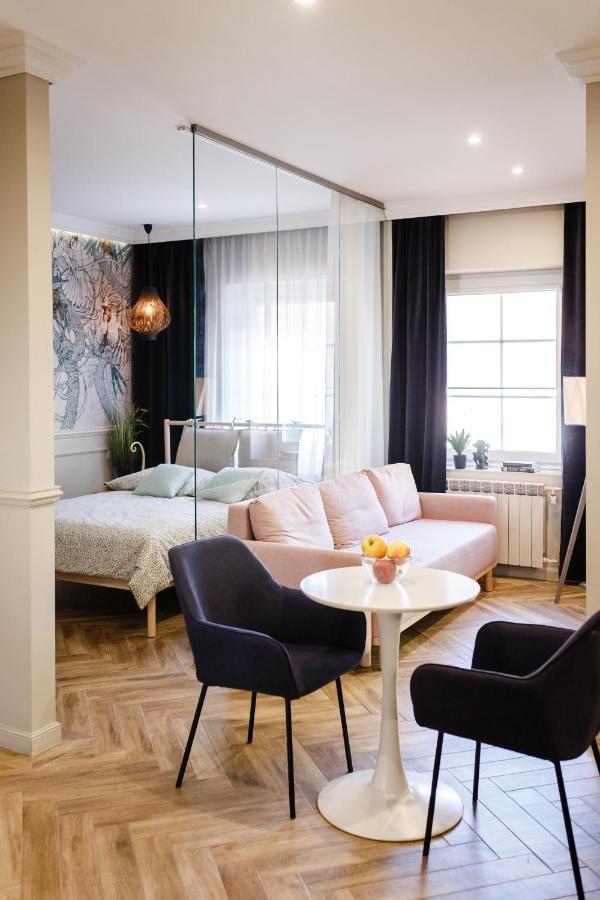 Apartamenty Zamkowe Centrum クフィジン エクステリア 写真