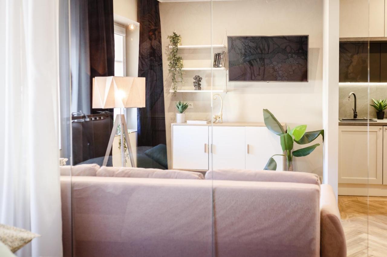Apartamenty Zamkowe Centrum クフィジン エクステリア 写真